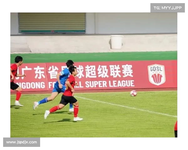 如何深入分析粤超联赛前四名球队的表现与发展趋势