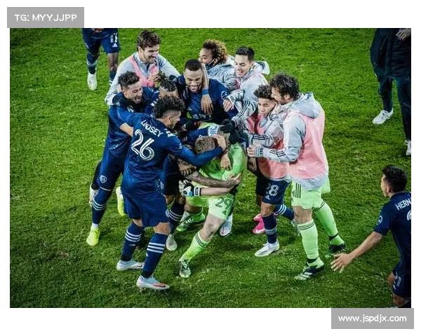 守门员扑点球方向判断的心理技巧与战术分析