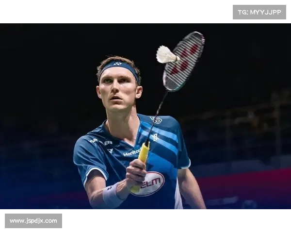 安赛龙凭反手斜线扣杀夺2024年丹麦公开赛冠军展现顶级羽坛实力